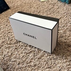 Chanel Box